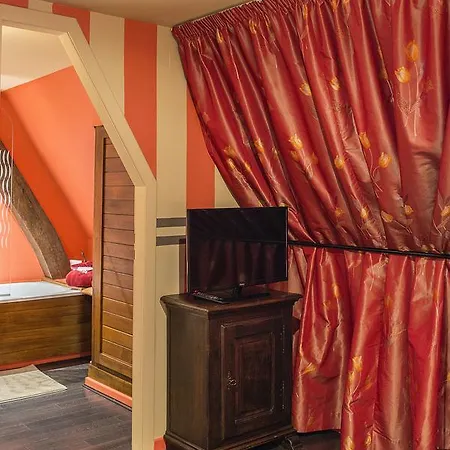 Dependance Maison Geron Hotel 3*